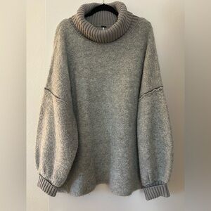 Free People Milo Pullover XL Oversized Grey Turtleneck Sweater Soft